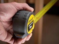 Stanley Tools CONTROL-LOCK? Pocket Tape 5m (Width 25mm) (Metric only)