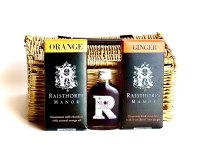 Sloe Port and Chocolate Selection Hamper: 5cl Sloe Port, Ginger Chocolate bar and Orange Chocolate bar