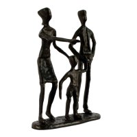 Elur Iron Figurine Family of 3 Outing 19cm