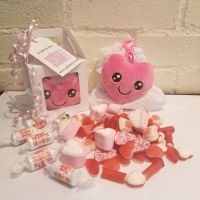 Mothers Day Pink Plush Heart & Sweets Boxed Gift Set