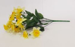 Narcissus Artificial Flower Bouquet - 22 Flowers - 41cm - Sincere