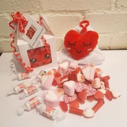 Valentines Day Plush Heart & Sweets Boxed Gift Set