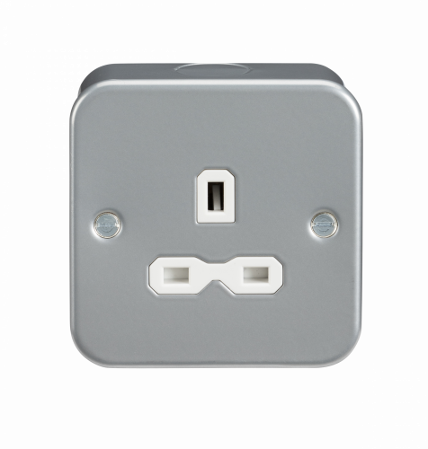 Knightsbridge Metal clad 13A 1G Unswitched Socket - (MR7000U)