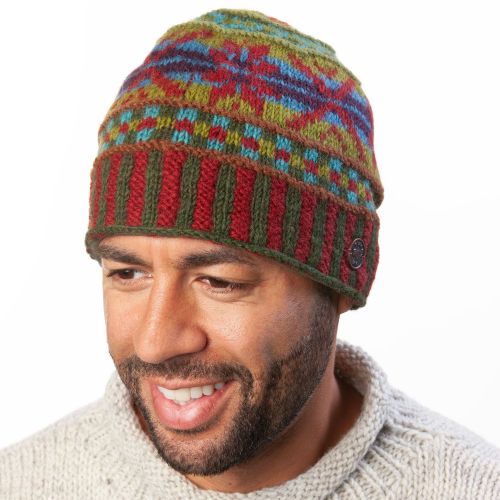 Cosmos beanie - hand knit - landscape