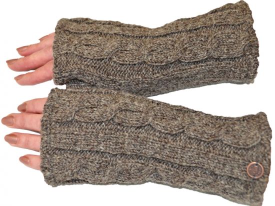 Fleece lined wristwarmer - cable - natural brown